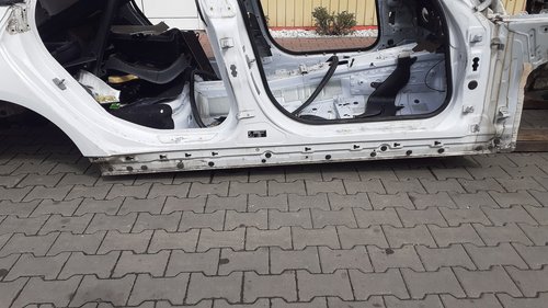PRAG DREAPTA BMW SERIA 3 F 34 GT - - (2012 2016)