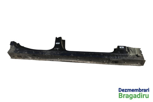 Prag dreapta BMW Seria 5 F11 [2009 - 2013] Touring wagon 520 d Steptronic (184 hp) Cod motor: N47T, ...