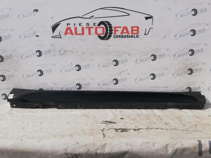 Prag dreapta Bmw X1 E84 LCI an 2013-2014-2015 ATENTIE LA MODEL DT8YFR9N3W