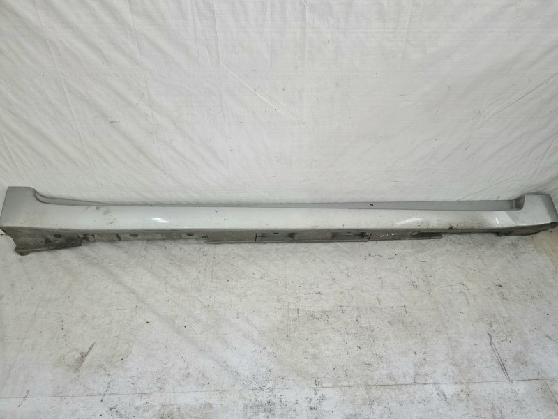 Prag dreapta culoare gri - 1f7 Toyota Avensis (2009-2012) [T27] 75850-05010