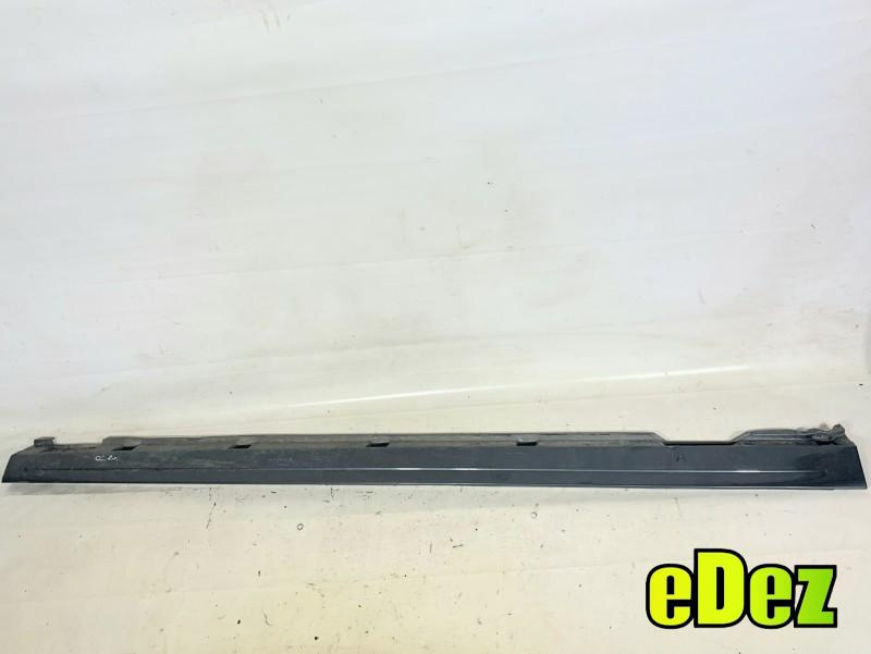Prag dreapta culoare gri - lk7x Volkswagen Passat CC (2008-2012) 3C8853856B