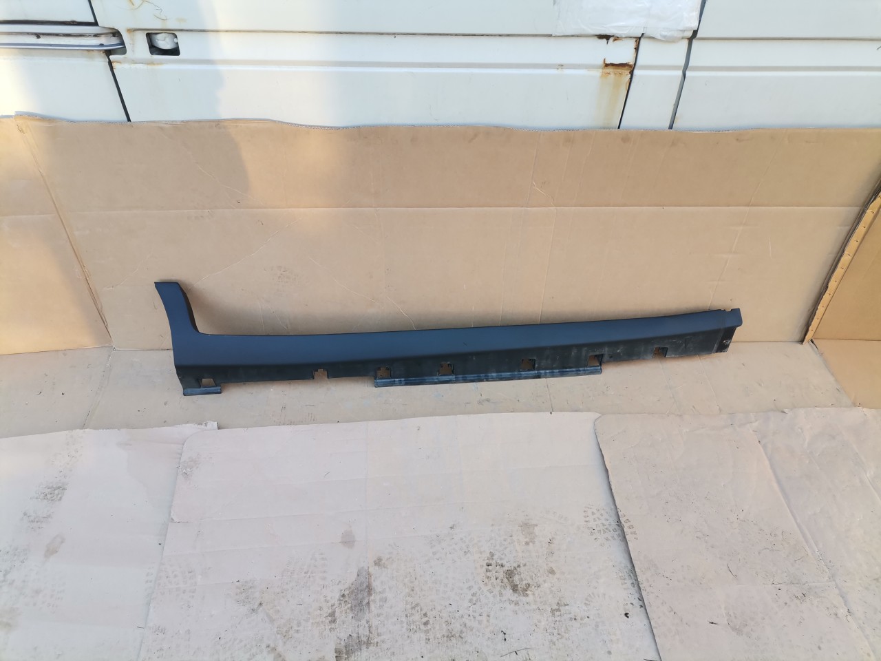 Prag dreapta Ford Ecosport (2015-2020) cod GN15-N10154-B