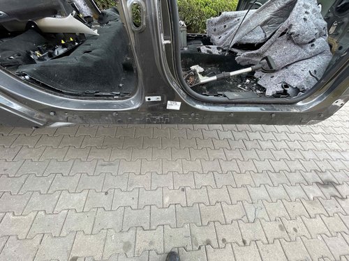 PRAG DREAPTA FORD FOCUS - - (2018 2020)