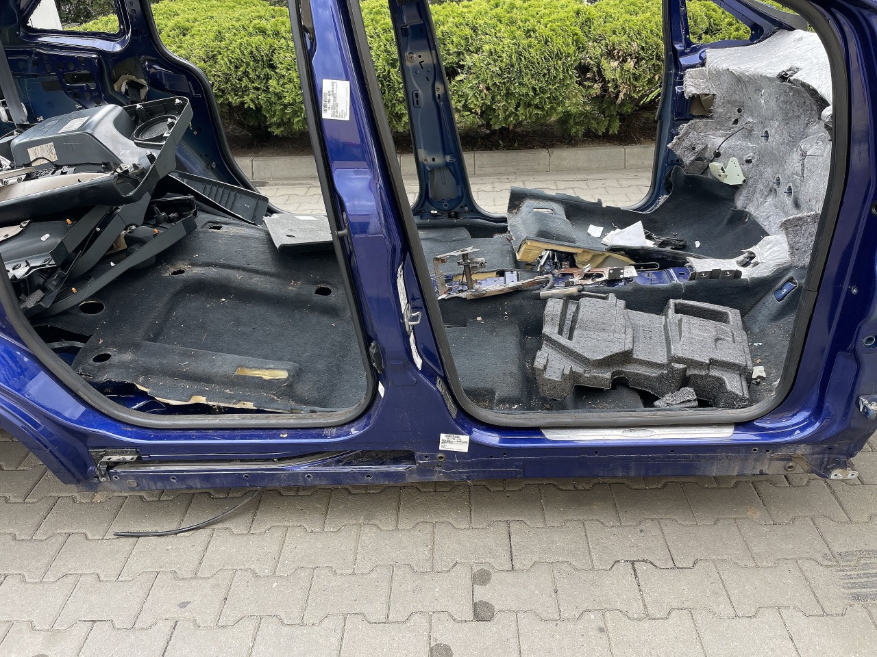 PRAG DREAPTA FORD GRAND C-MAX - - (2010 2015)