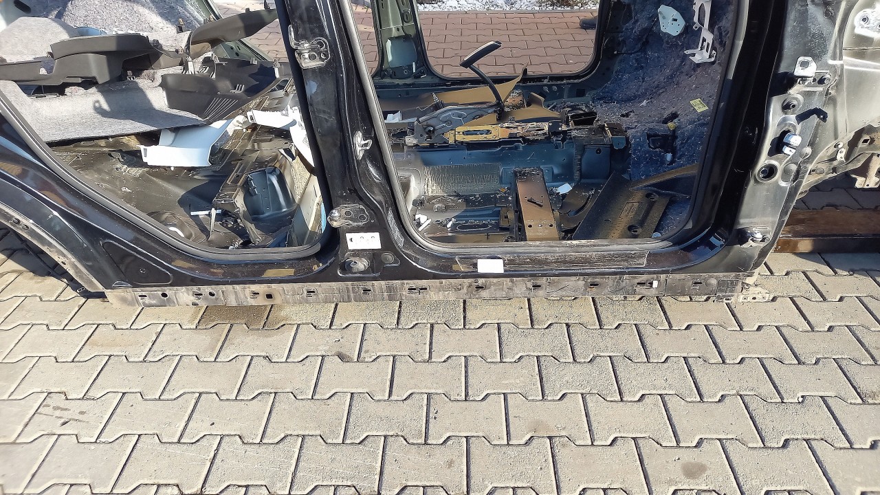 PRAG DREAPTA FORD KUGA KUGA - - (2012 2019)