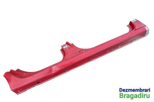 Prag dreapta Hyundai i30 FD [2007 - 2010] Hatchback 1.6 CRDi MT (116 hp) Cod motor D4FB