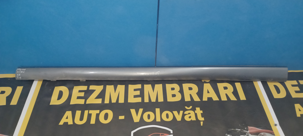 Prag dreapta Jaguar X-Type (2001-2009) 2.0 Motorina 2004