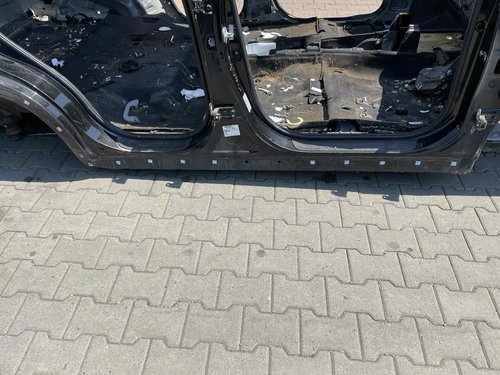 PRAG DREAPTA KIA SORENTO - - (2009 2012)