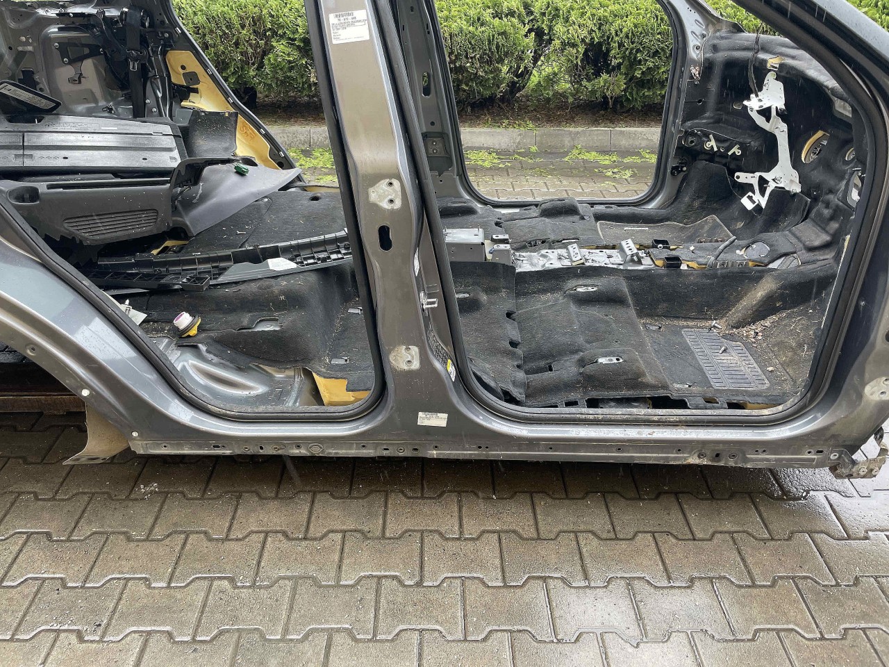 PRAG DREAPTA LAND ROVER DISCOVERY SPORT DISCOVERY SPORT - - (2014 2019)