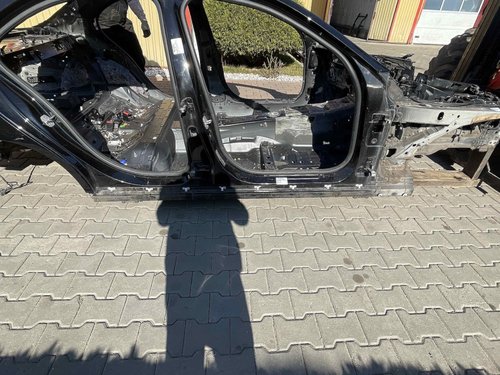 PRAG DREAPTA MERCEDES C-CLASS C-CLASS - - (2014 2018)