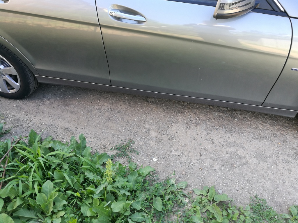 Prag dreapta mercedes c220 cdi w204