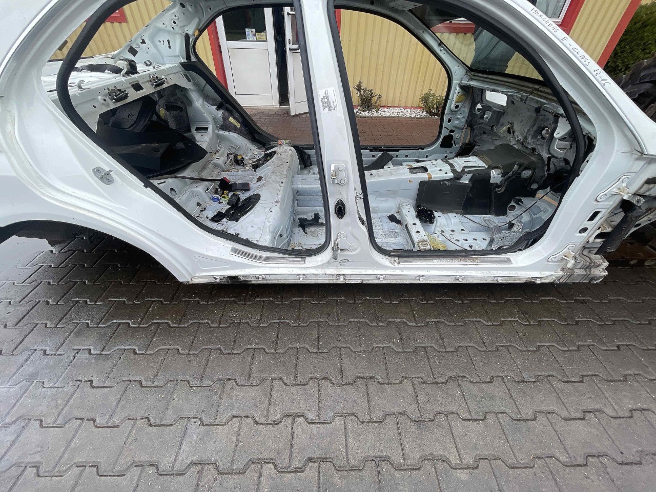 PRAG DREAPTA MERCEDES E-CLASS - - (2013 2016)