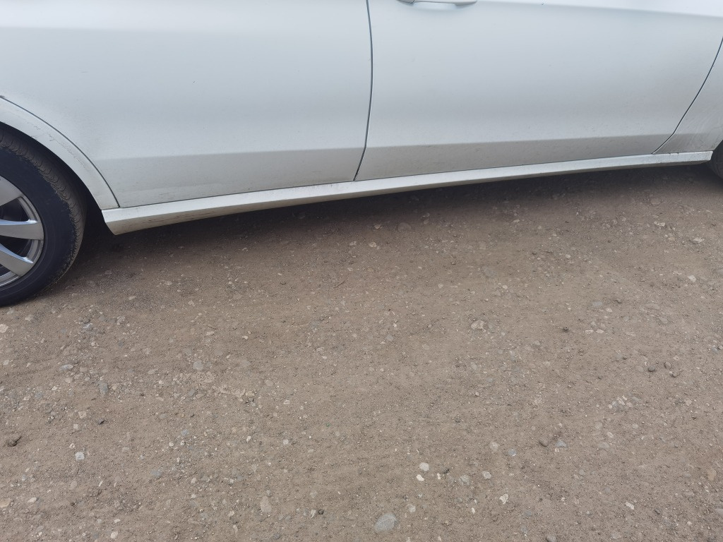 Prag dreapta Mercedes E220 cdi w212 facelift break