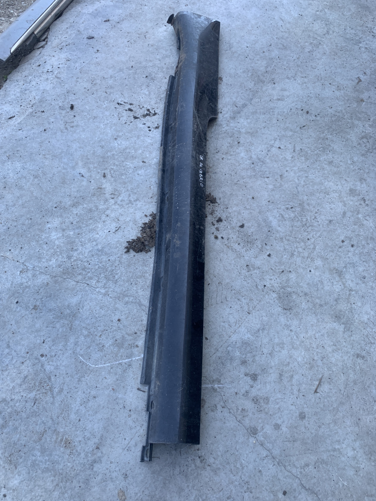 Prag dreapta plastic Audi A4 Cabrio - Motorina 2007, -