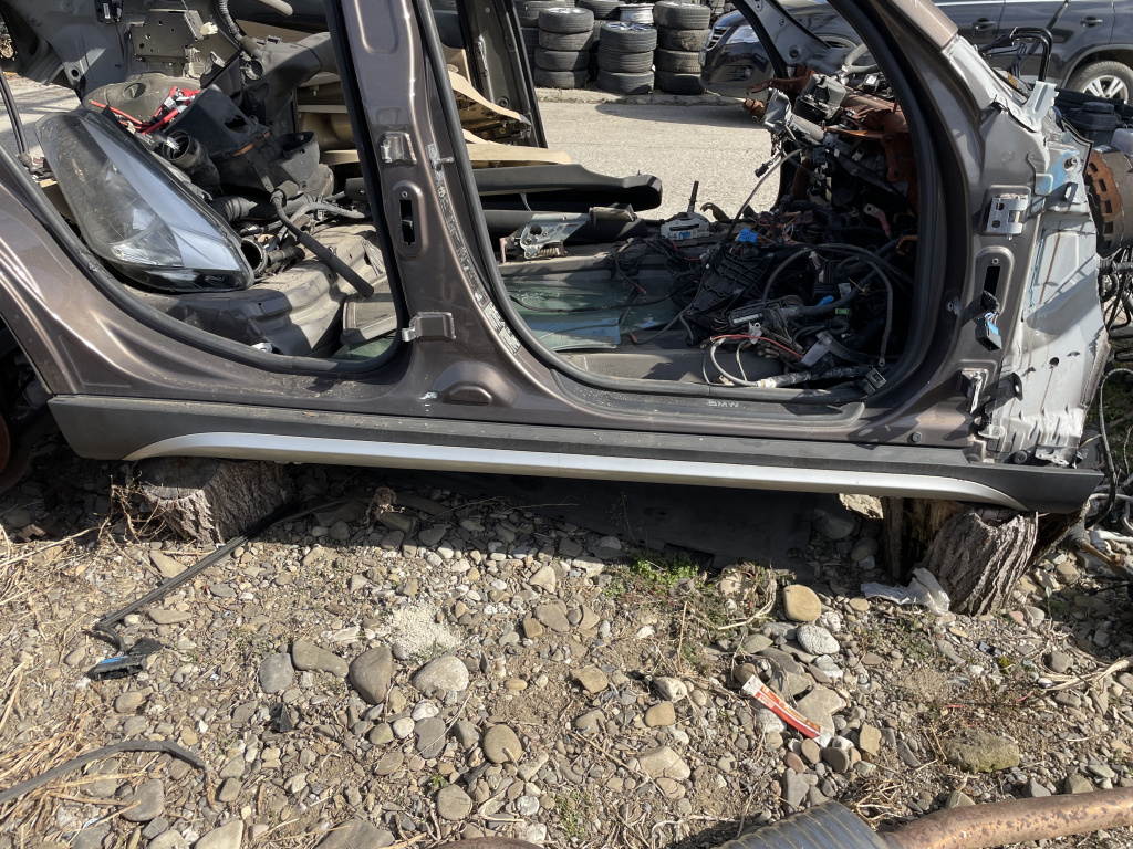 Prag dreapta plastic BMW X1 - Motorina 2010, -