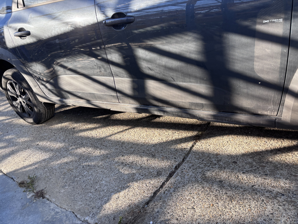 Prag dreapta plastic Dacia Jogger 1.0 Benzina 2022, -