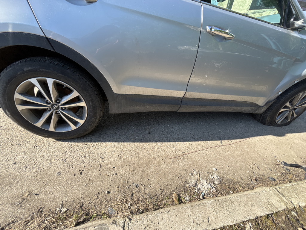 Prag dreapta plastic Hyundai Santa Fe 2.2 Motorina 2016, -
