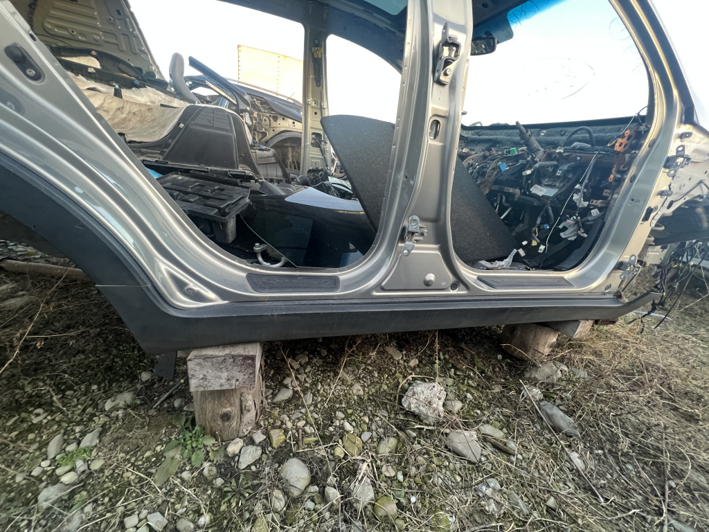 Prag dreapta plastic Kia Sportage 2012