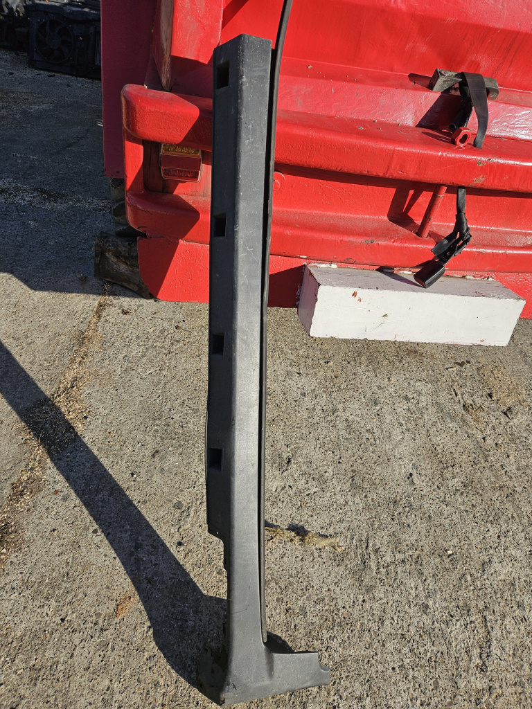 Prag dreapta plastic Opel Mokka 2015, 95159921
