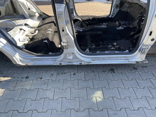 PRAG DREAPTA SEAT ALTEA XL - - (2006 2009)