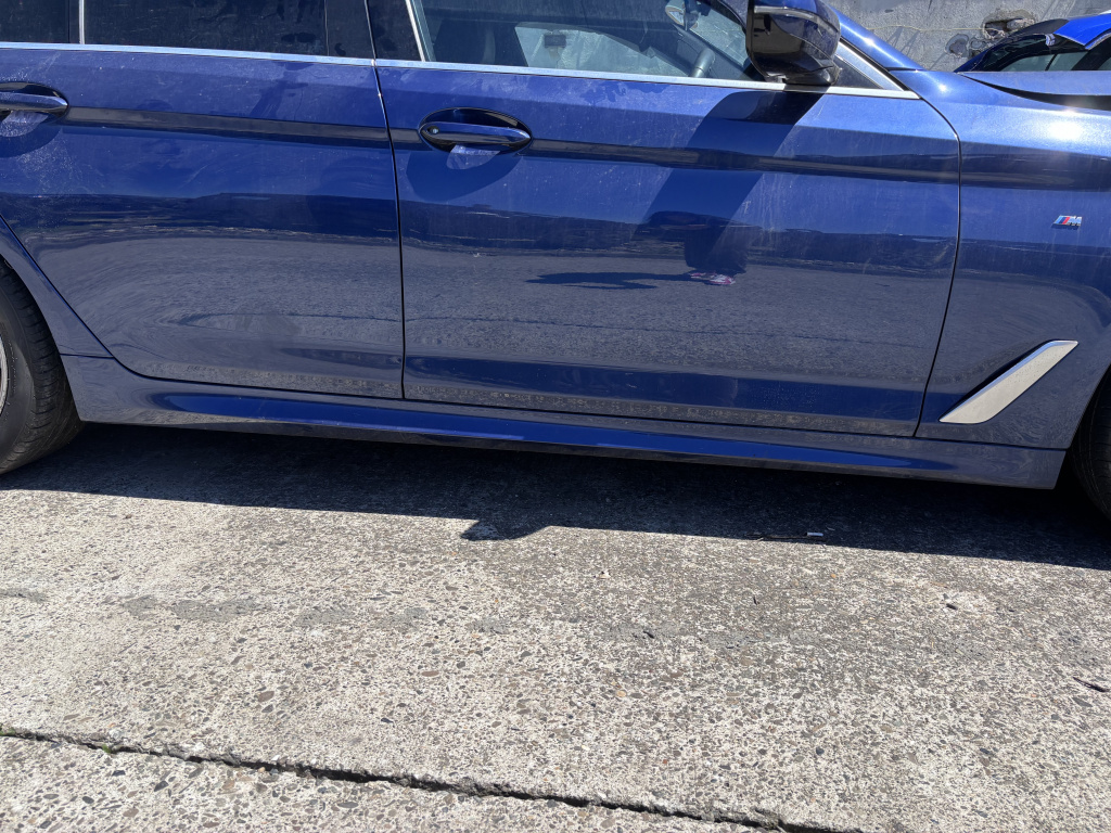 Prag dreapta tabla BMW Seria 5 G30 2.0 Motorina 2019, -