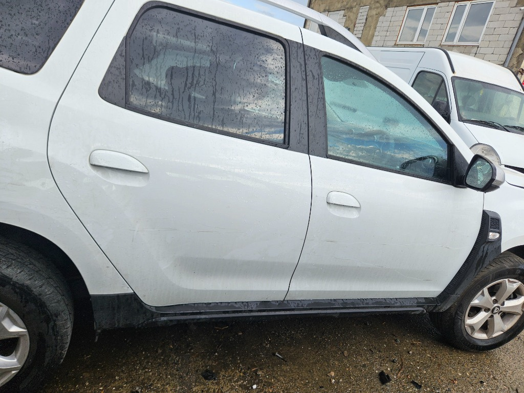 Prag Dreapta Tabla Dacia Duster 2020