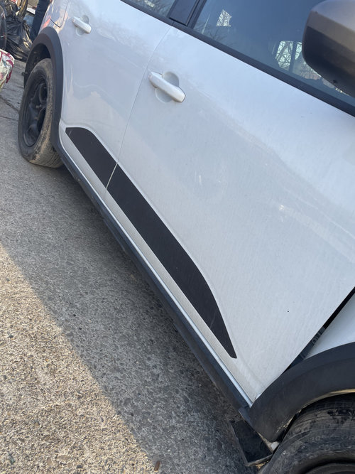 Prag dreapta tabla Dacia Sandero 3 Stepway 1.0 Benzina 2022
