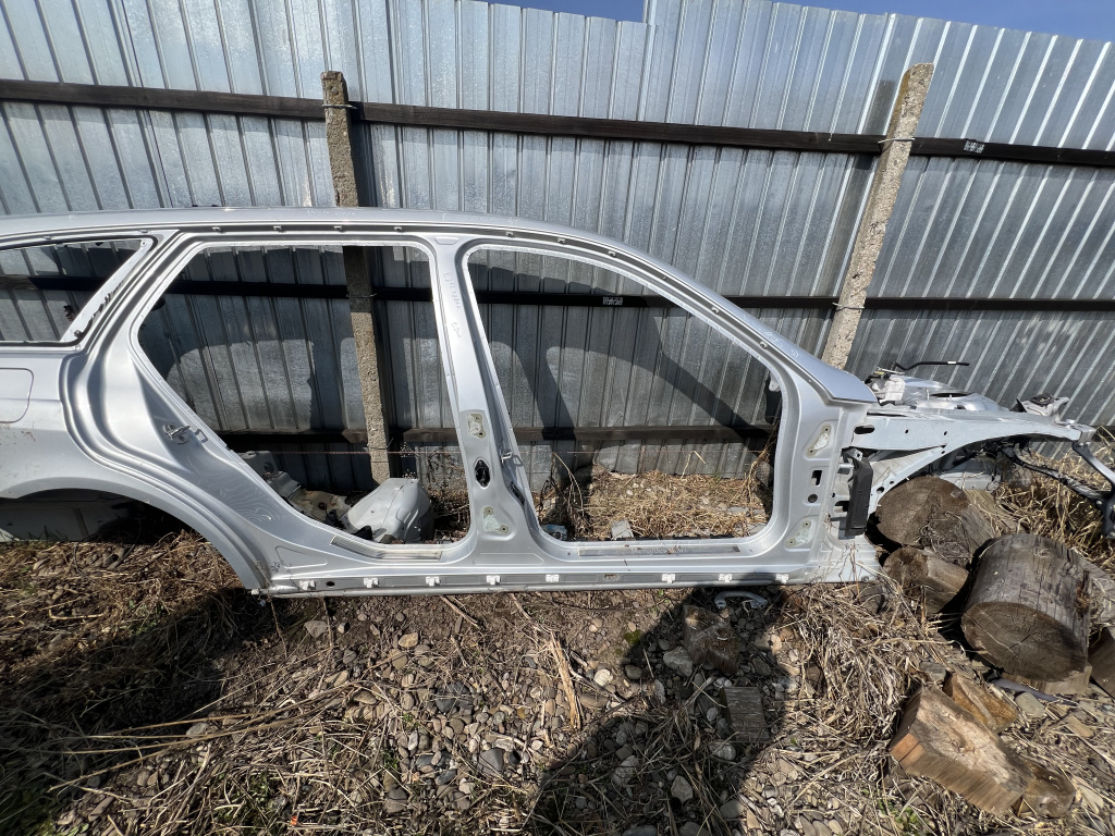 Prag dreapta tabla Mercedes E-Class W212 2012, BREAK