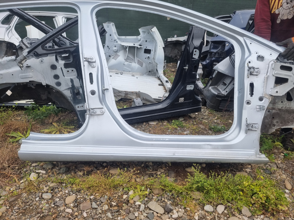 Prag dreapta tabla Opel Astra K Hatchback - Motorina 2016, -