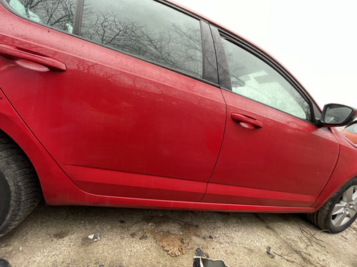 Prag dreapta tabla Skoda Octavia 3 1.6 Motorina 2014
