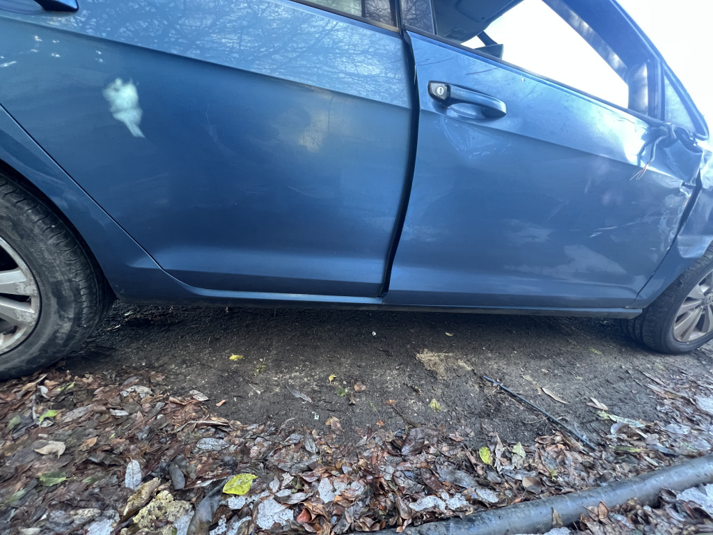 Prag dreapta tabla Volkswagen Golf 7 Break 1.6 Motorina 2016
