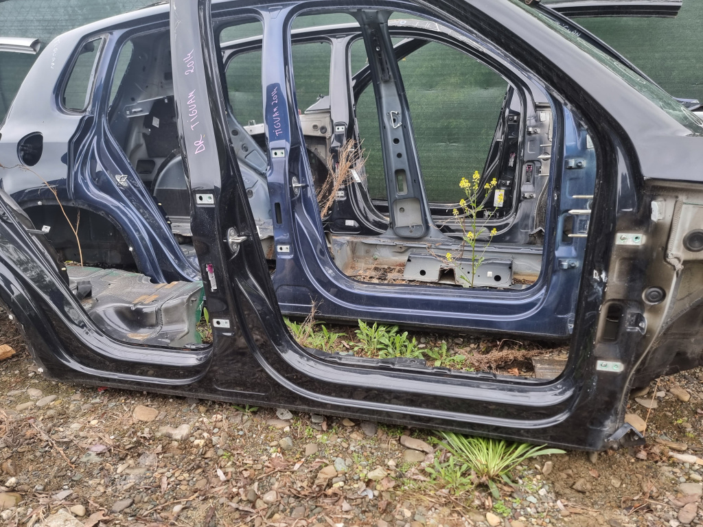 Prag dreapta tabla Volkswagen Tiguan - Motorina 2014, -