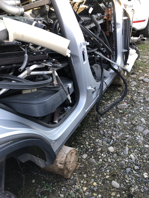 Prag dreapta tabla Volkswagen Touareg 2012
