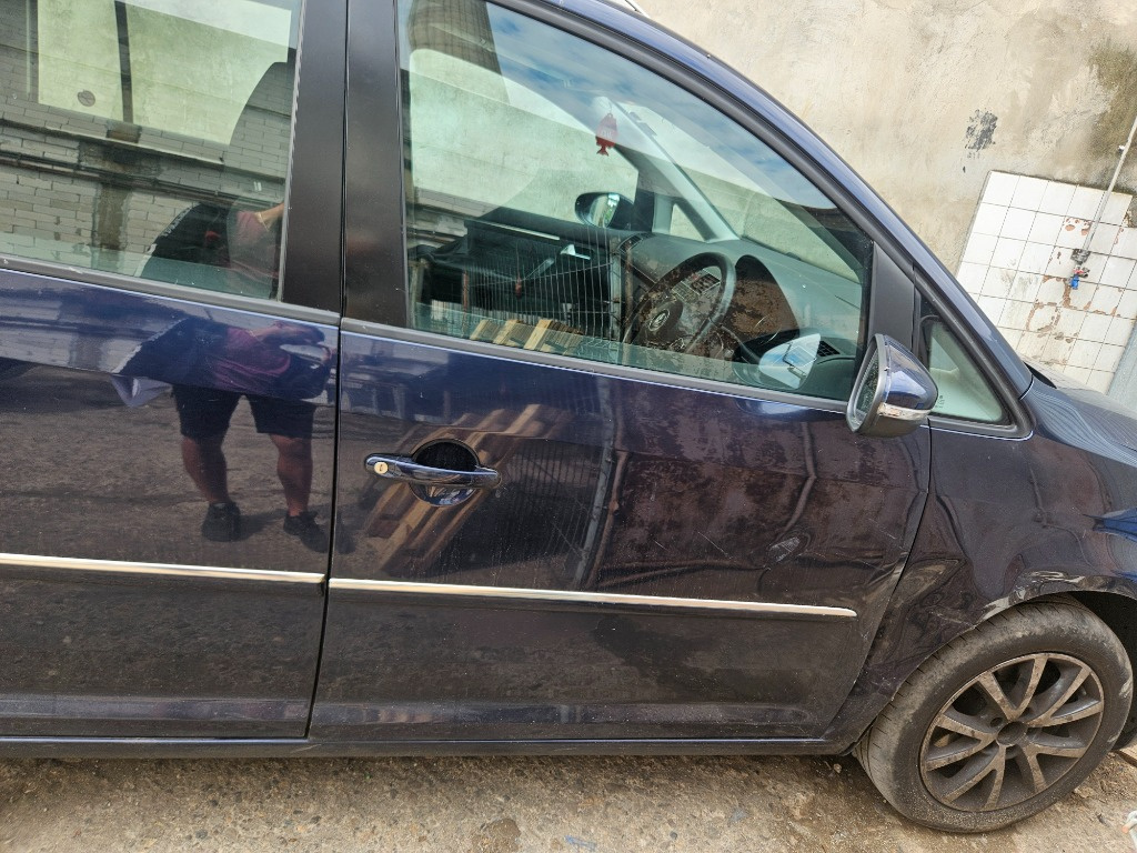 Prag Dreapta Tabla Volkswagen Touran 2014