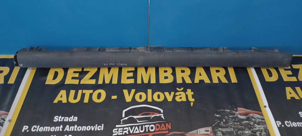 Prag dreapta Toyota Avensis (2003-2008) T25 2.0 Motorina 2008