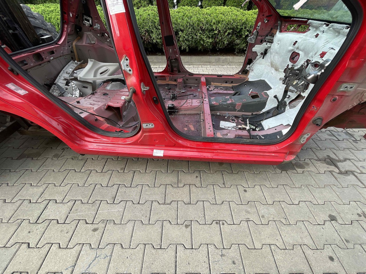 PRAG DREAPTA TOYOTA AYGO AYGO - - (2014 2018)