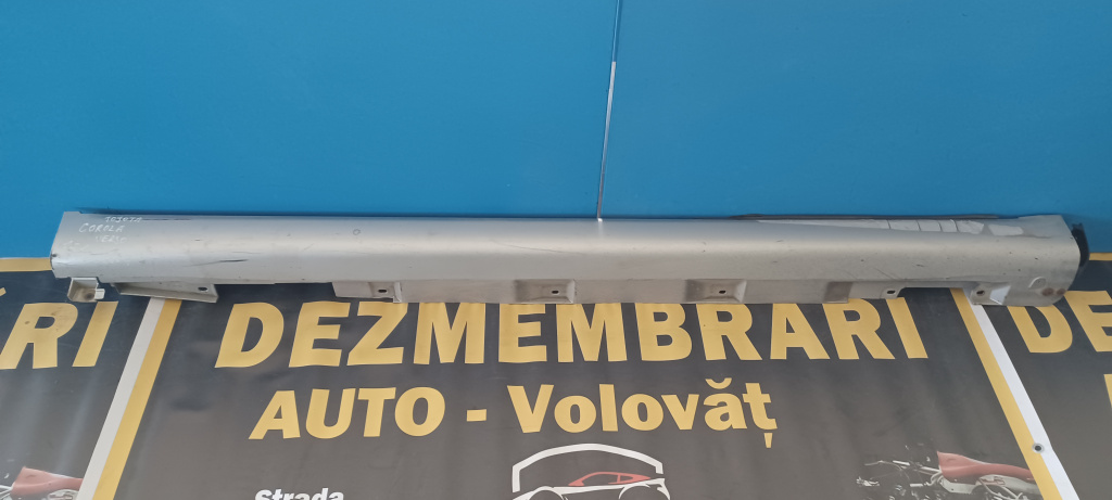 Prag dreapta Toyota Corolla (2001-2007) 2.2 Motorina 2007