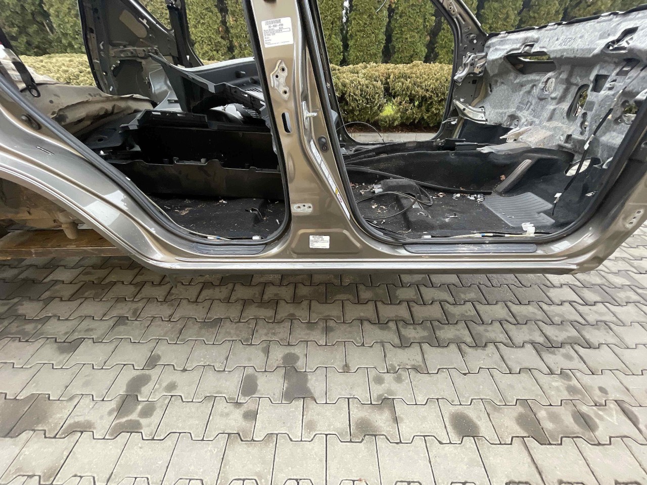 PRAG DREAPTA TOYOTA RAV4 RAV4 - - (2010 2012)