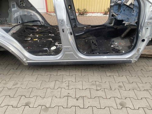 PRAG DREAPTA TOYOTA RAV4 RAV4 - - (2012 2018)