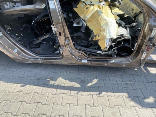 PRAG DREAPTA VOLVO V70 - - (2010 2016)