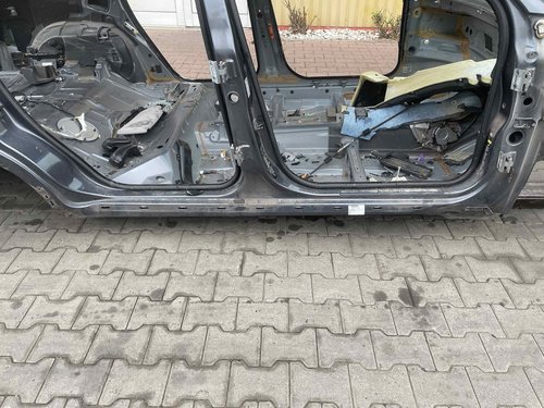 PRAG DREAPTA VOLVO XC 90 - - (2002 2007)