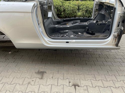 PRAG DREAPTA VW EOS EOS - - (2006 2010)