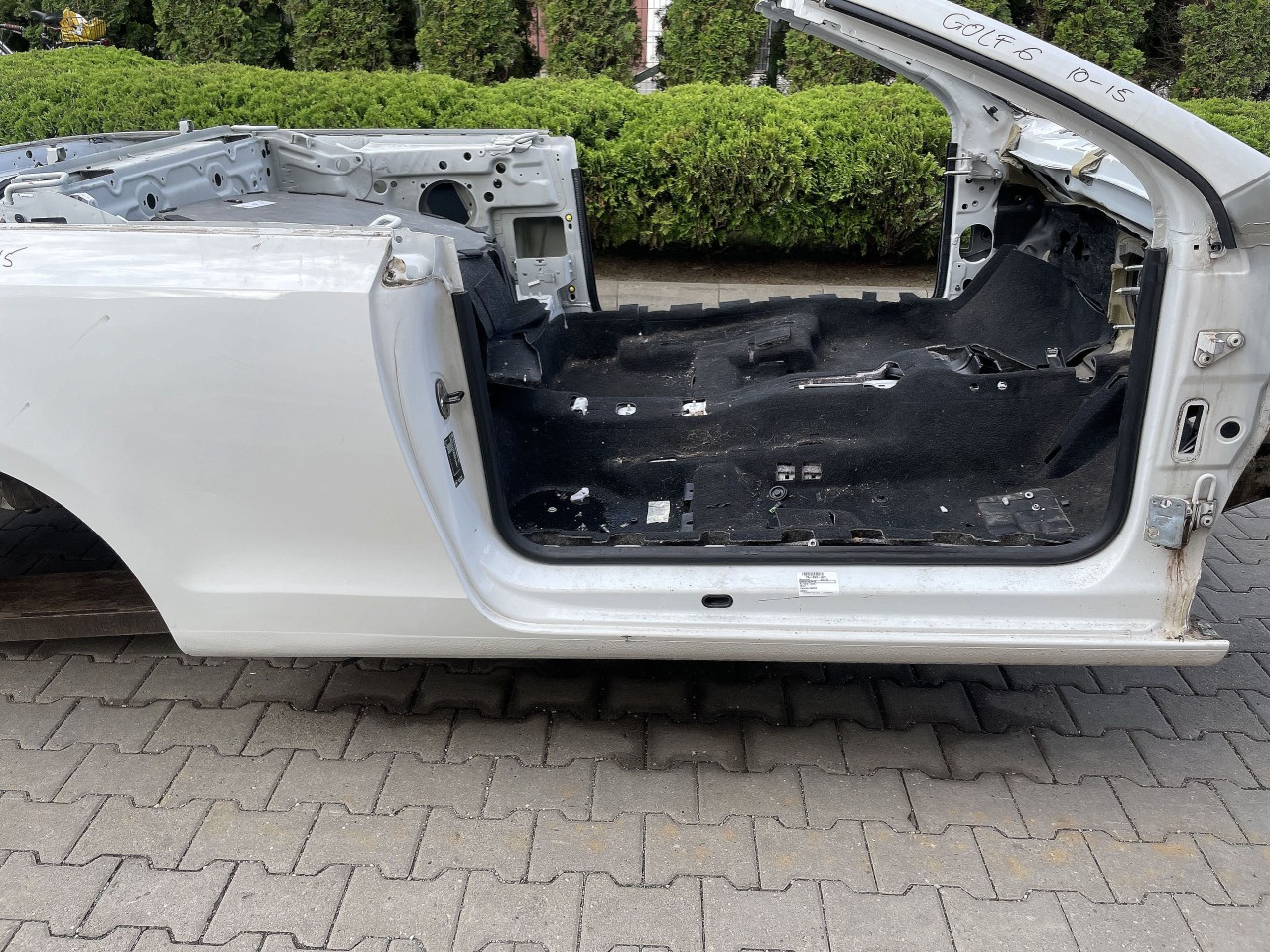PRAG DREAPTA VW GOLF VI - - (2010 2015)