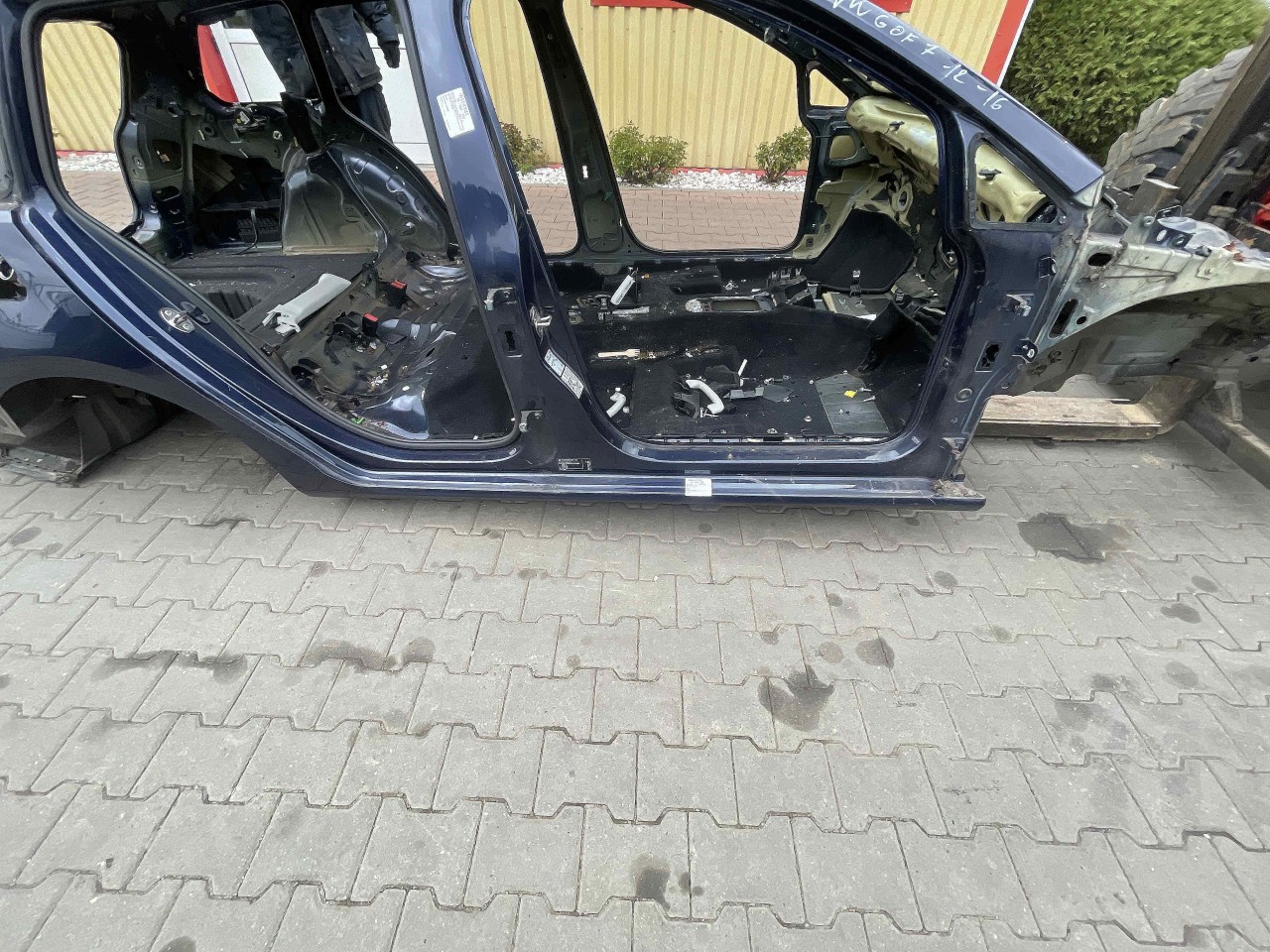 PRAG DREAPTA VW GOLF VII - - (2012 2016)