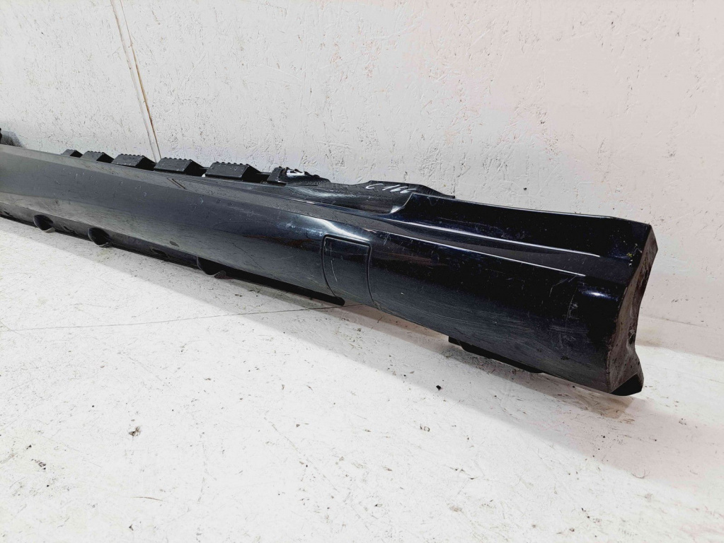 Prag lateral dreapta Mercedes Clasa E (W207) Coupe AMG [Fabr 2009-2012] A2076901840