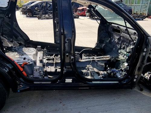 Prag lateral dreapta MITSUBISHI Outlander II [Fabr 2006-2015] 2.0 Hybrid 4B11 149KW / 203CP