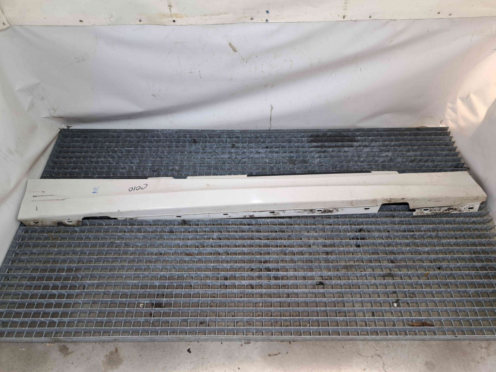 Prag lateral stanga Bmw 1 (E81, E87) [Fabr 2004-2010] ALPINWEISS 3 (300) 