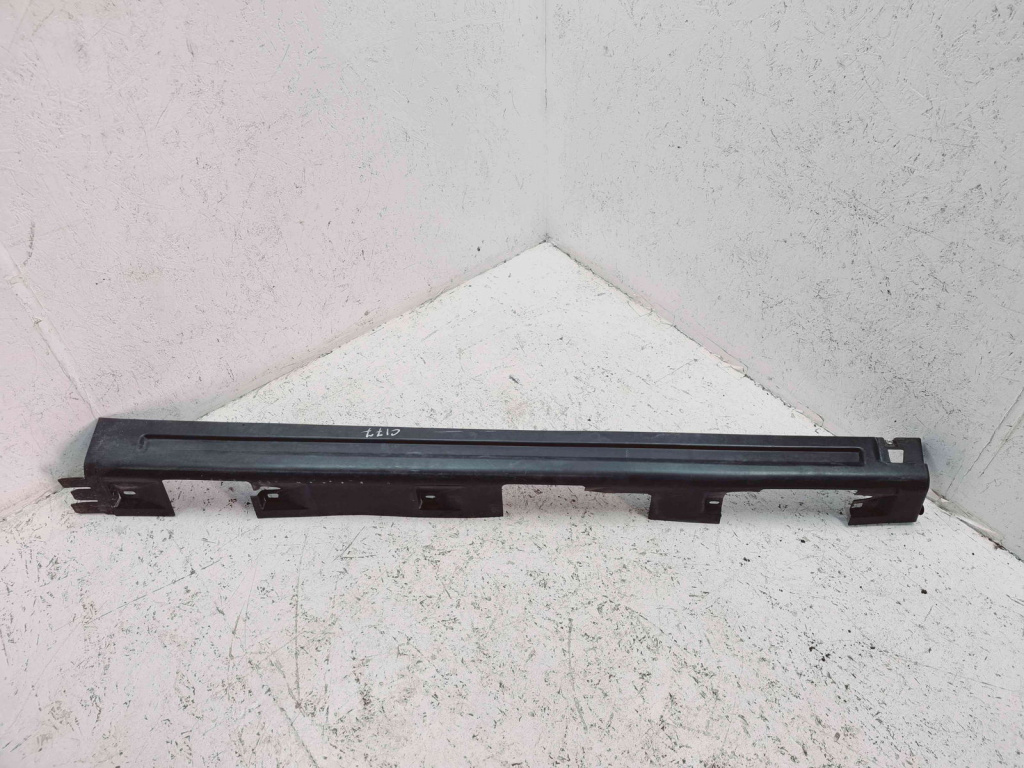 Prag lateral stanga LAND ROVER RANGE ROVER SPORT (L320) [Fabr 2005-2009] DDJ000311