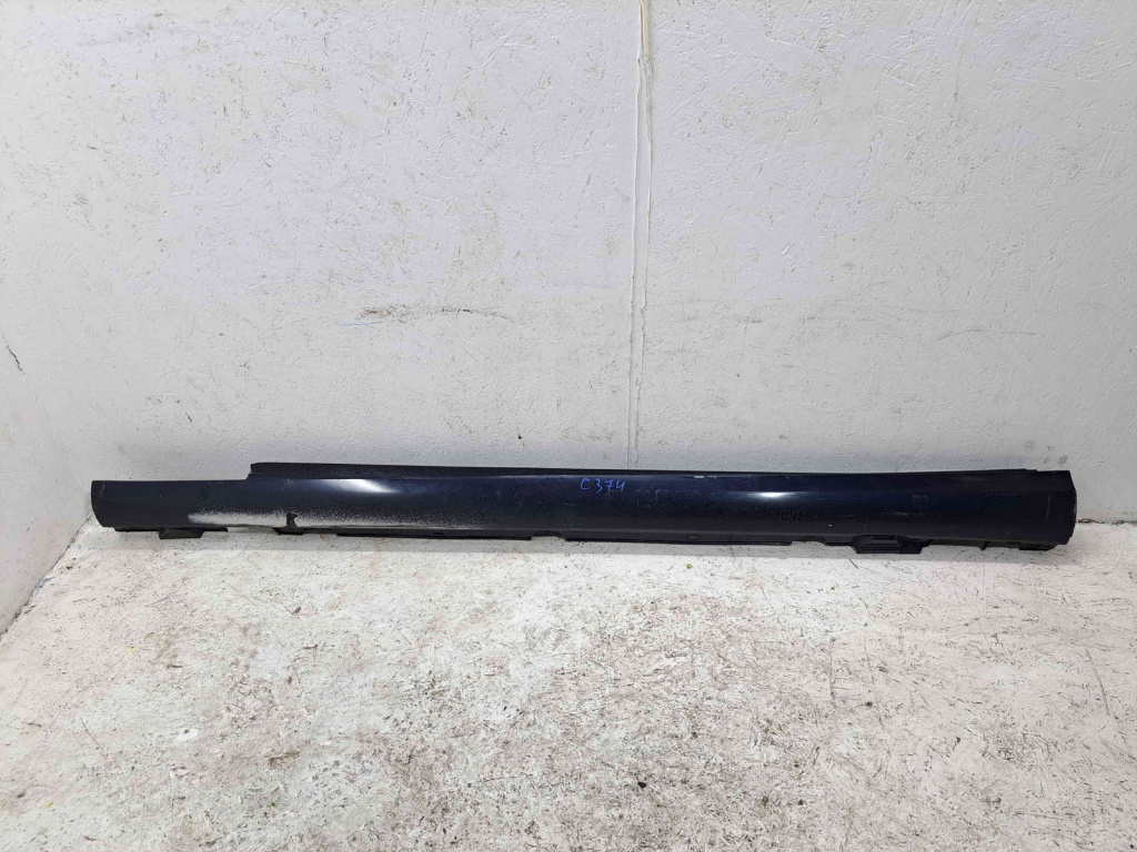 Prag lateral stanga Mercedes Clasa C Com