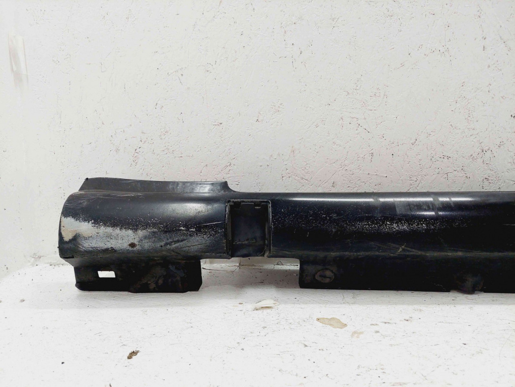 Prag lateral stanga Mercedes Clasa E Coupe (C207) [Fabr 2009-2016] A2076901740